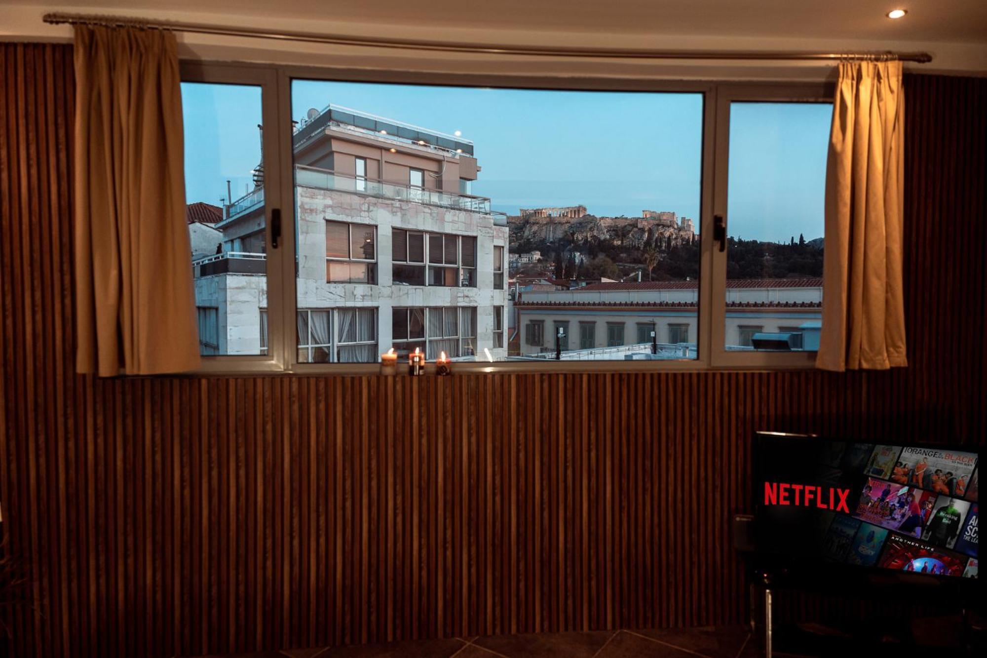 Parthenon Portrait Apartments Athena Bagian luar foto